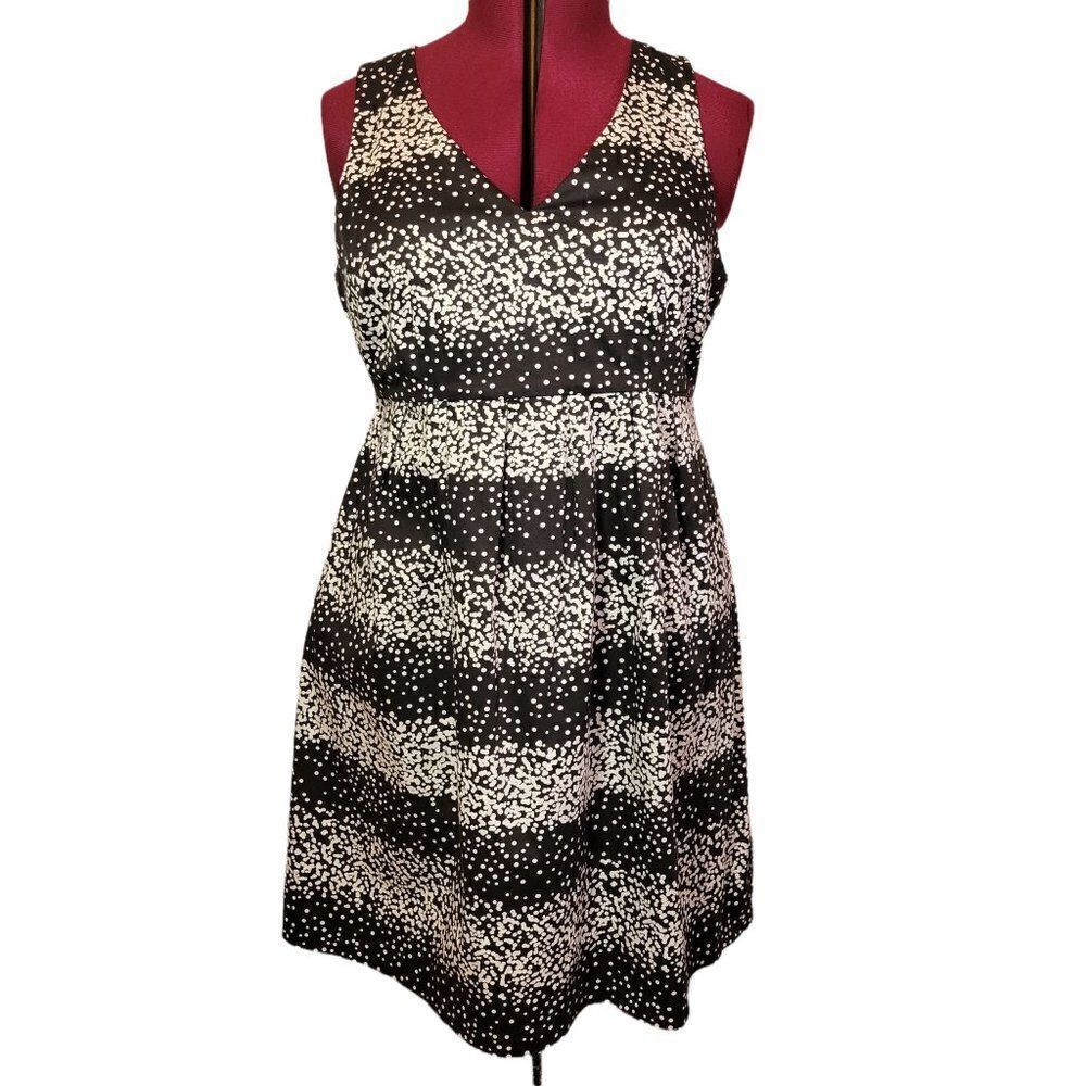 Motherhood Maternity Sleeveless Dress (Size L)
